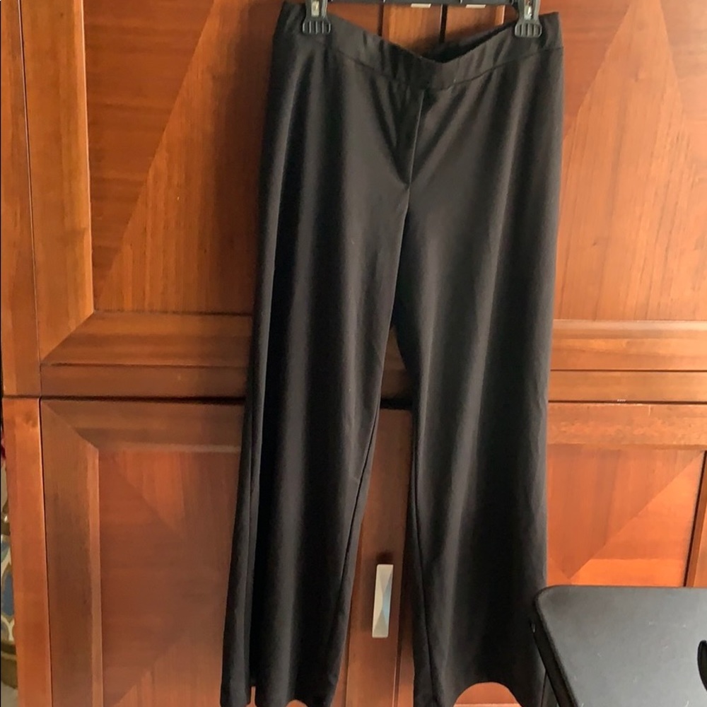 Wide leg no pocket slacks